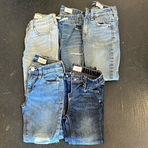 Old Navy boys Jeans. (Lot 5 pair $20) size 4T